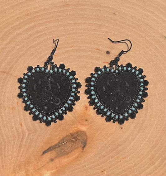 Bear claw heard beaded earrings